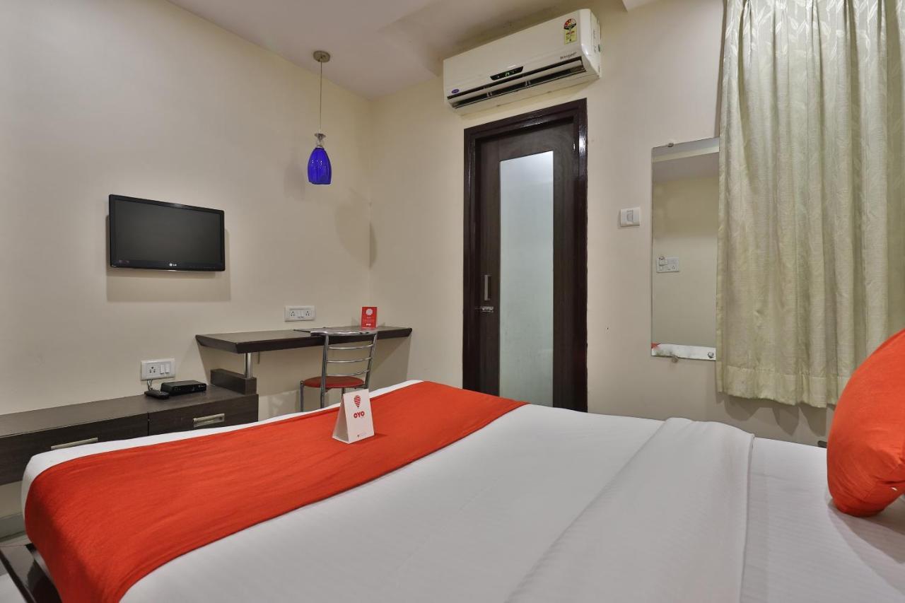 New Rajdhani Hotel Vadodara Exterior photo